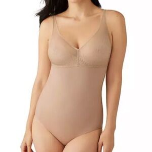 Wacoal Nude Elevated Allure Shapewear Bodysuit